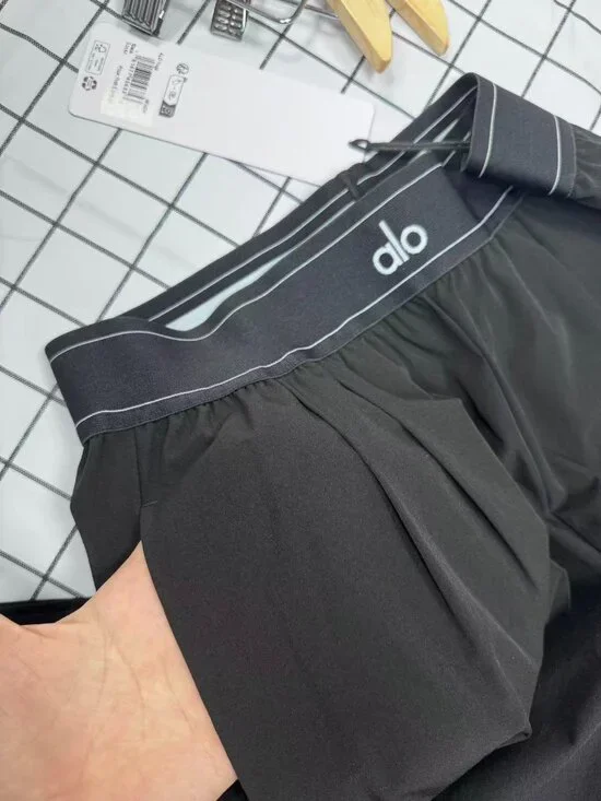 Unused ALO Yoga Women's Casual Straight Leg Pants Size M-L (Regular) 💯👖 - Picture 8 of 11